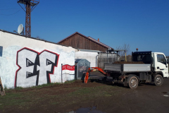 Alte Ansicht mit Graffitti Schmierereien